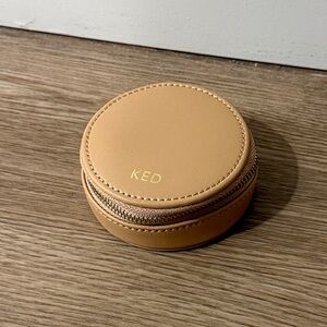 Tan Leather Round Travel Jewelry Case